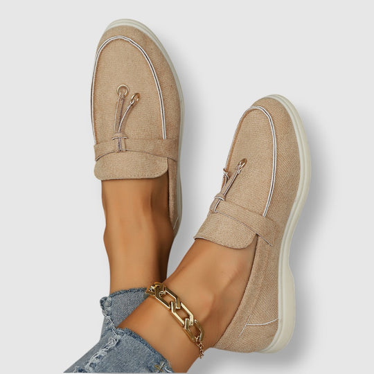 Leoré | Women's Suede Slip-On Loafers