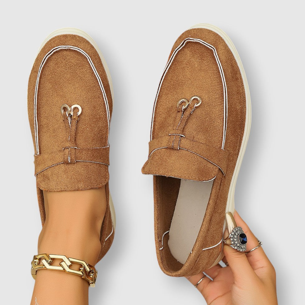 Leoré | Women's Suede Slip-On Loafers